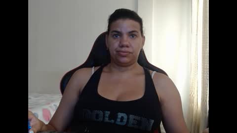 ariannaloovel online show from January 2025 06:34:02 PM