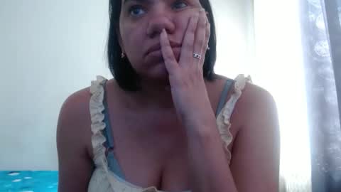 ariannaloovel online show from December 2025 02:56:01 PM