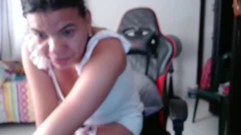 ariannaloovel online show from May 2026 03:51:01 PM