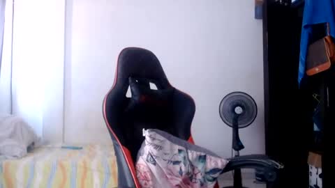 ariannaloovel online show from June 2026 05:18:02 PM
