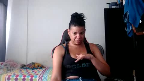 ariannaloovel online show from July 2026 04:55:02 PM