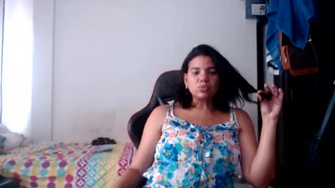 ariannaloovel online show from July 2026 03:32:02 PM