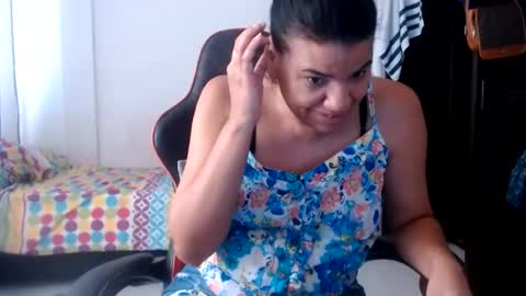 ariannaloovel online show from July 2026 05:34:02 PM