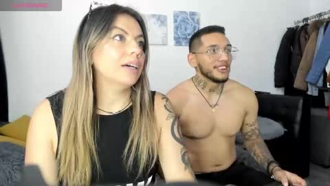 ariannawil online show from November 2025 02:00:02 AM