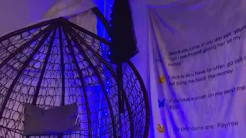 Snapshot of ariavossx chatting on March 2026 09:43:01 PM Aria online show from March 2026 09:43:01 PM