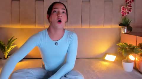 Welcome to Ari room online show from July 2026 07:34:02 PM