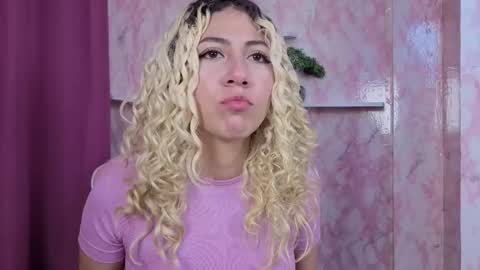 Ari Bunnie  online show from December 2025 11:35:02 PM