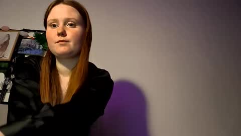 Snapshot of ariel_yumi chatting on October 2025 03:45:01 PM Ariel online show from October 2025 03:45:01 PM