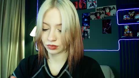 Snapshot of arielabradberry chatting on January 2026 10:30:01 AM Ariel online show from January 2026 10:30:01 AM