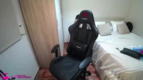 arielfreedomsex online show from March 2026 10:25:01 PM