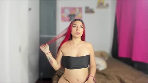 Stephany  online show from February 2025 06:30:01 AM