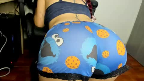 Stephany  online show from June 2026 02:11:01 AM