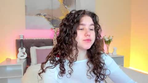 Ariella GTM3  Tue Wed Thu Fri Sat  0400 am-1030pm online show from December 2024 01:07:01 AM