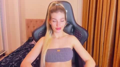 AriellaBlonde online show from January 2025 12:57:01 AM