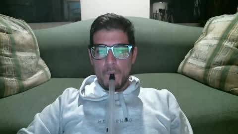 Snapshot of arielsinho chatting on March 2025 05:02:01 AM Anon online show from March 2025 05:02:01 AM