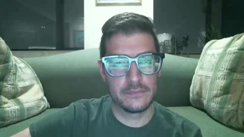 Anon online show from November 2025 04:00:01 AM