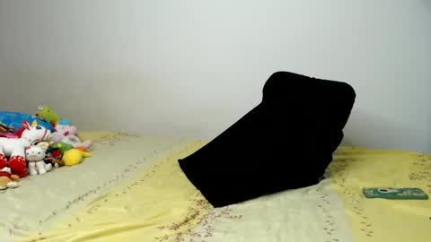 Snapshot of arielstarfish chatting on March 2025 11:47:02 PM Ariel Starfish online show from March 2025 11:47:02 PM