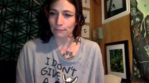 ariel  colin when hes here online show from December 2024 04:54:02 AM