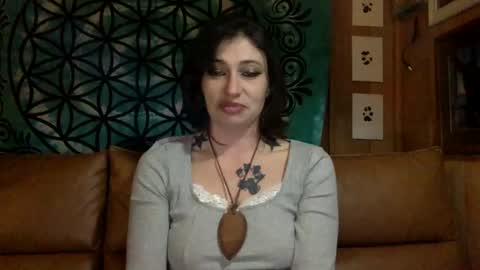 ariel  colin when hes here online show from February 2025 11:06:02 PM