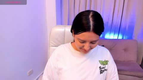 arihanna_london online show from May 2026 03:24:02 AM