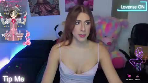 Ariana Forero ---- independet model online show from September 2025 11:37:01 PM