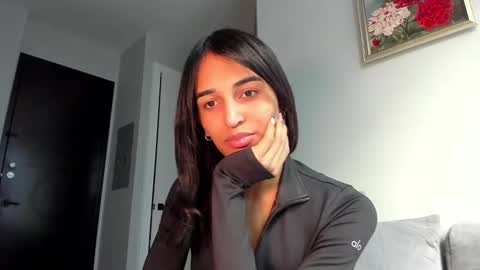 Snapshot of ariia1_ chatting on February 2026 08:20:01 PM Aria online show from February 2026 08:20:01 PM