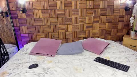 ARIANNA online show from February 2025 12:06:02 AM