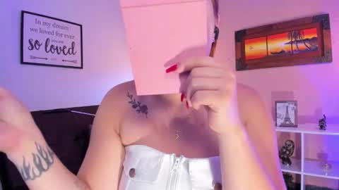  Arianna  online show from February 2025 12:12:01 PM