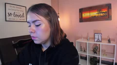  Arianna  online show from February 2025 12:49:02 PM