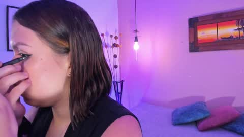  Arianna  online show from March 2025 12:06:02 PM