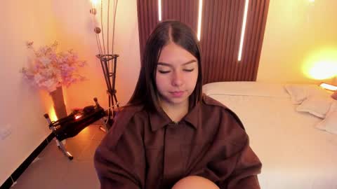  Arianna  online show from April 2026 02:48:01 PM