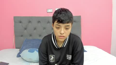 Snapshot of ariloe_quintero chatting on April 2026 01:38:01 PM Aria Cholee online show from April 2026 01:38:01 PM