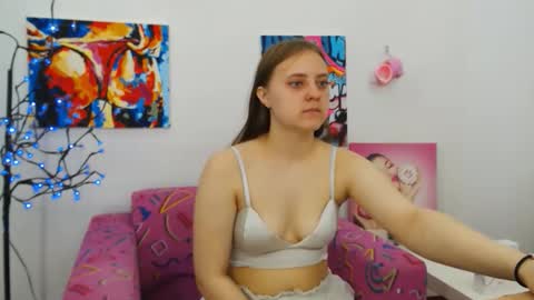 arinabelle online show from May 2026 11:49:02 AM