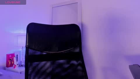 Snapshot of arirobert_ chatting on March 2025 05:23:02 AM Ari Robert online show from March 2025 05:23:02 AM