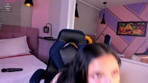 Aris Suarez online show from February 2026 04:45:02 PM