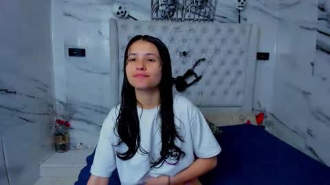 celina online show from November 2025 07:03:01 PM