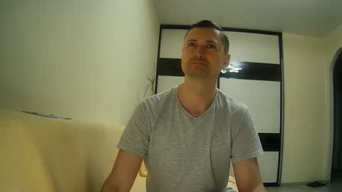 Aristocratu online show from May 2026 10:51:02 PM