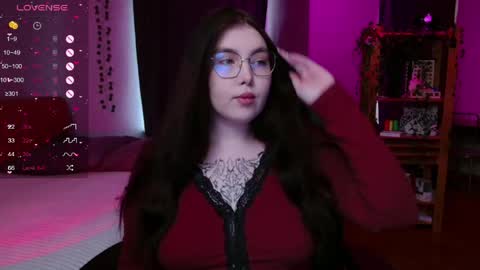 Astrid online show from May 2026 12:00:01 PM