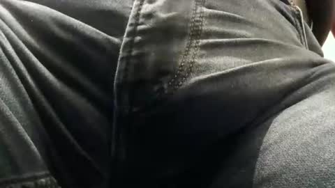 armandbigcock_juceswallower online show from December 2025 04:35:01 PM