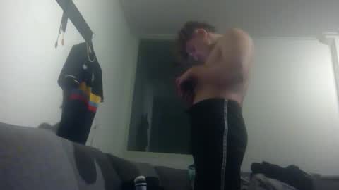 Snapshot of armandoueeal chatting on March 2026 12:29:02 AM armandoueeal online show from March 2026 12:29:02 AM