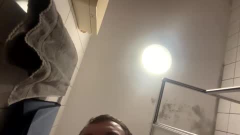 armyskater32 online show from November 2025 10:13:02 PM