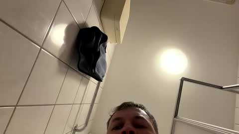 armyskater32 online show from May 2026 08:38:01 PM