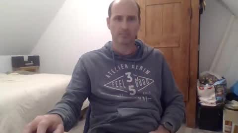 Snapshot of arnaud502700 chatting on March 2025 10:52:02 PM arnaud502700 online show from March 2025 10:52:02 PM