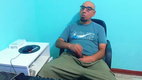 arnelux72 online show from March 2025 05:11:01 AM