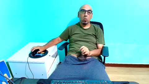 arnelux72 online show from August 2026 05:21:02 AM
