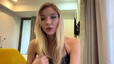 Snapshot of arnettedigman chatting on July 2026 11:14:01 AM Dina 3 online show from July 2026 11:14:01 AM