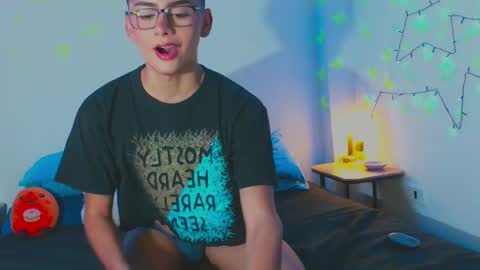 Snapshot of arnold_laurent chatting on January 2025 12:48:01 AM Arnold online show from January 2025 12:48:01 AM