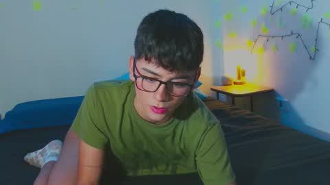 Snapshot of arnold_laurent chatting on January 2025 12:28:01 AM Arnold online show from January 2025 12:28:01 AM