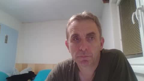 aromannn online show from October 2025 06:08:02 PM