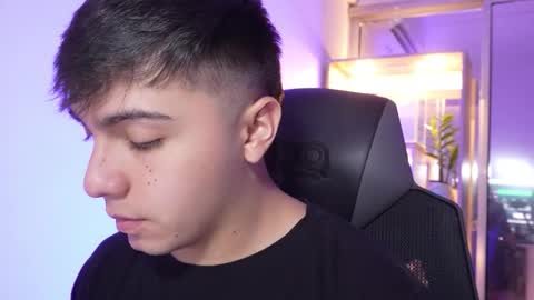 aron__cooper online show from November 2025 03:47:01 PM